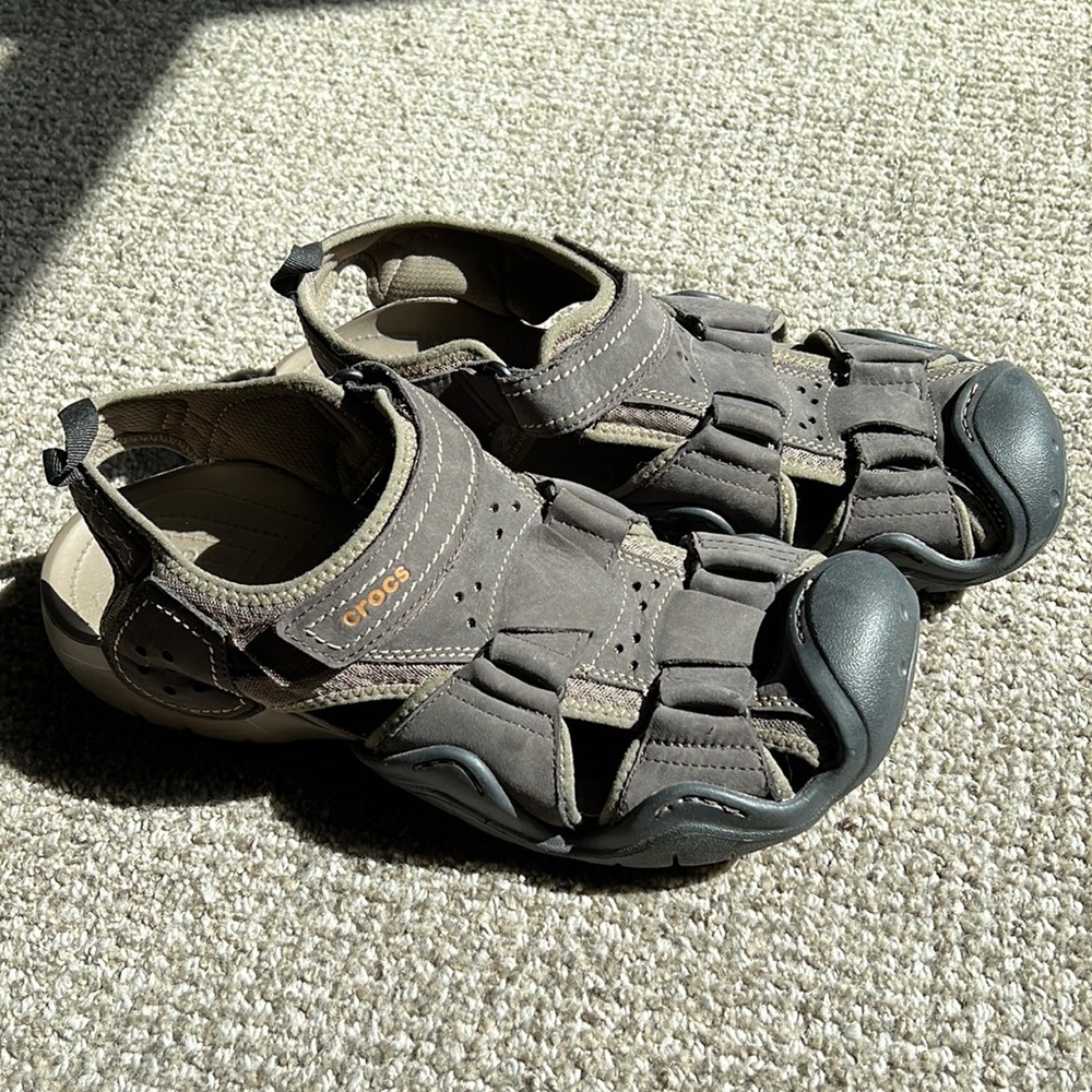 Crocs